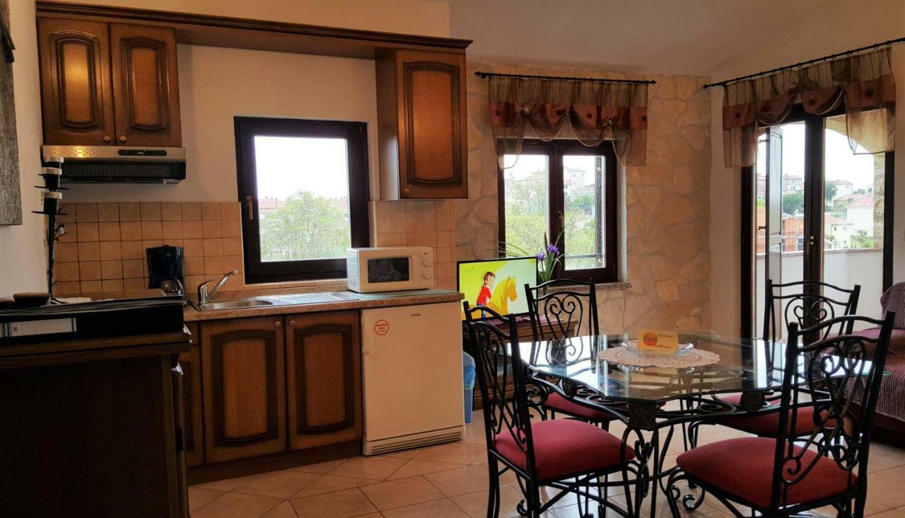 Villa Linet Funtana Exterior foto
